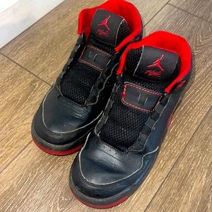 Black and Red used men’s youth size 7